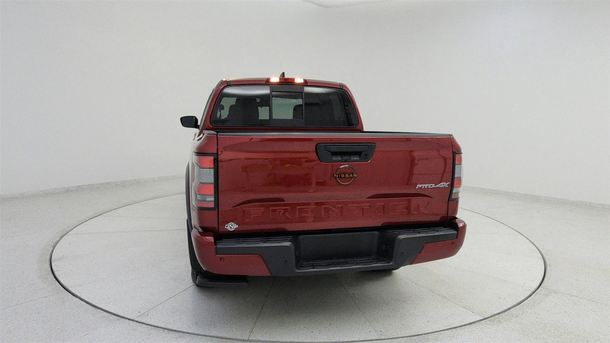 Used 2022 Nissan Frontier PRO-4X w/ Technology Package image 3