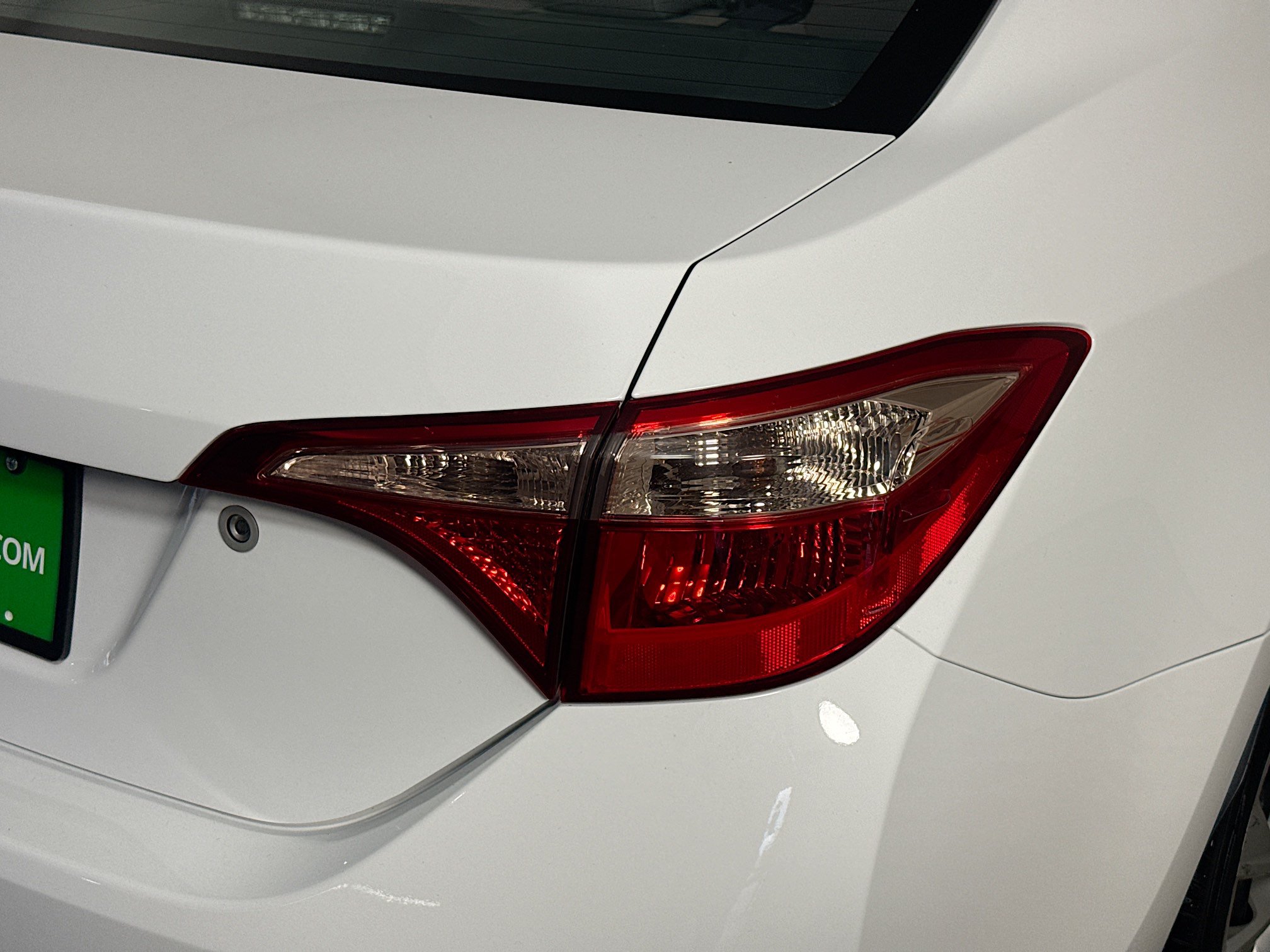 Used 2017 Toyota Corolla L w/ Carpet Mat Package (TMS) FWD image 33