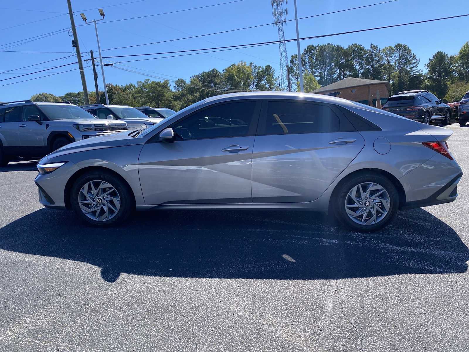 Certified 2025 Hyundai Elantra Blue image 8