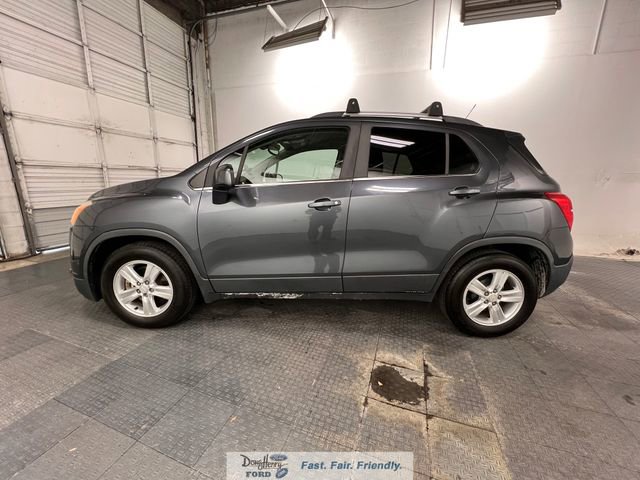 Used 2016 Chevrolet Trax LT w/ LT Convenience Package FWD image 4