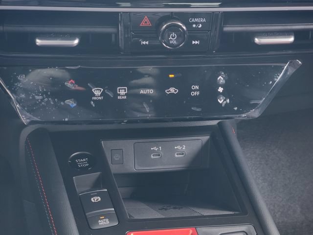 New 2025 Nissan Kicks SR FWD image 15