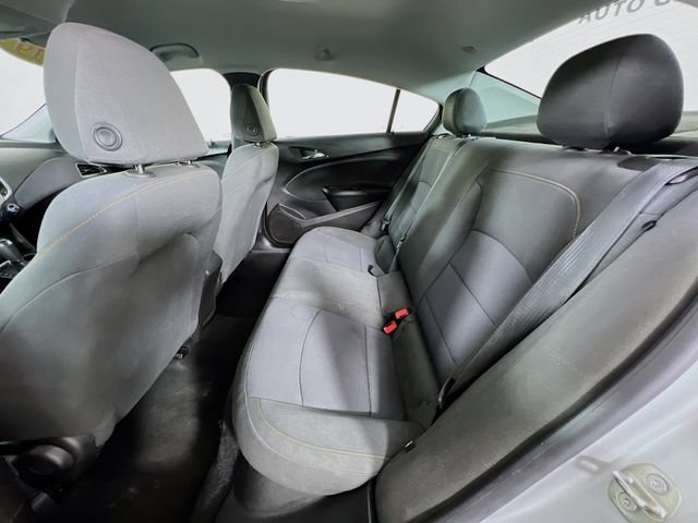 Used 2019 Chevrolet Cruze LS w/ LS Convenience Package FWD image 21