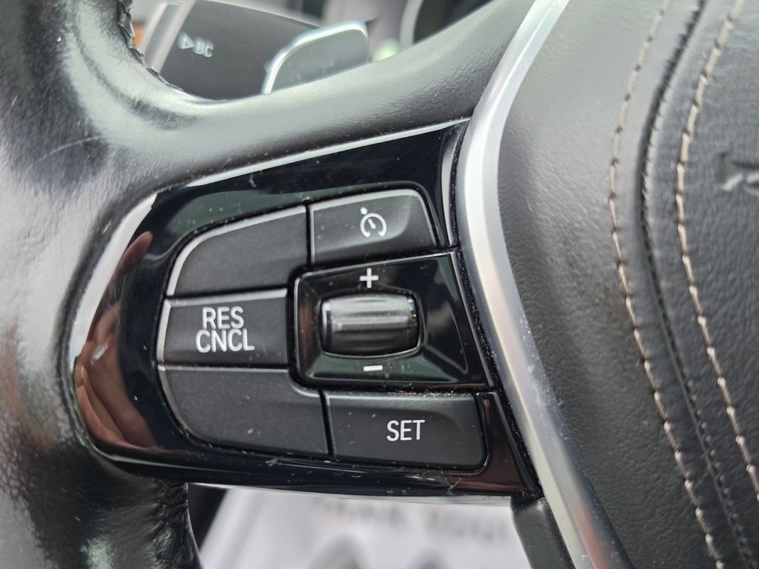 Used 2019 BMW 540i xDrive w/ Premium Package AWD/4WD image 12