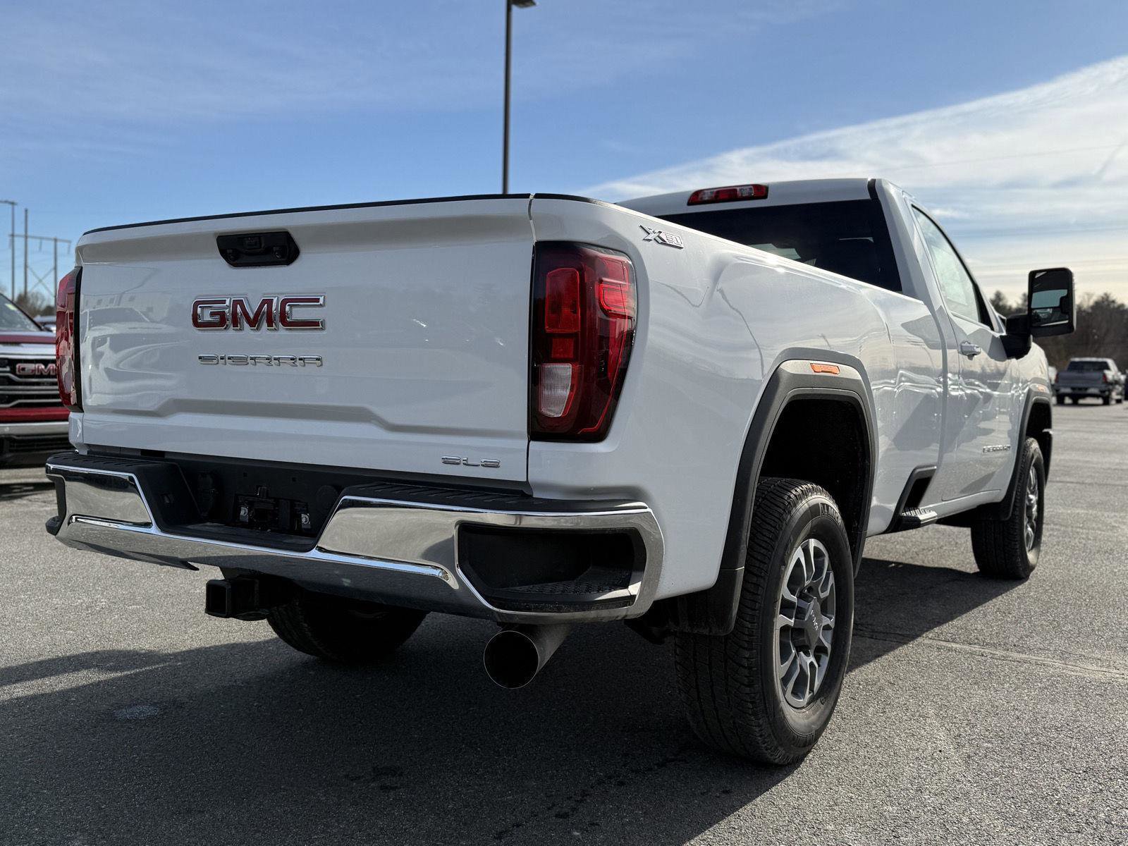 New 2025 GMC Sierra 3500 SLE w/ SLE Convenience Package image 5