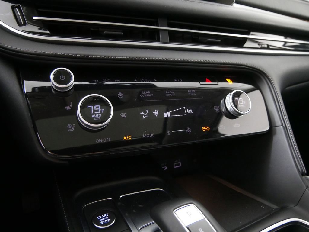 Used 2024 INFINITI QX60 Sensory image 31