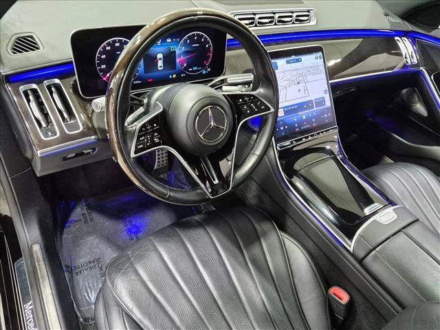 Used 2022 Mercedes-Benz S 500 4MATIC w/ AMG Line Package image 10