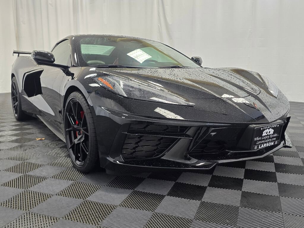 Used 2024 Chevrolet Corvette Stingray image 9