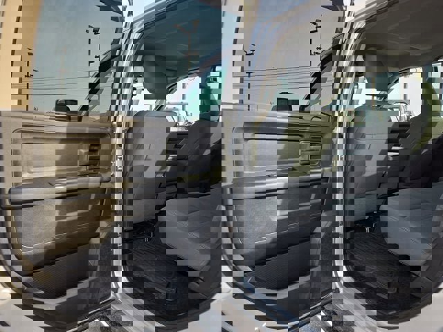 Used 2014 RAM 3500 Tradesman w/ Chrome Appearance Group image 11