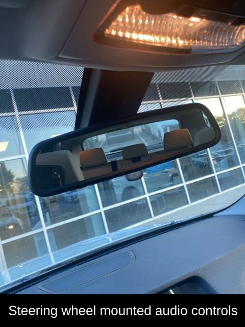 Used 2016 BMW X3 sDrive28i RWD image 16