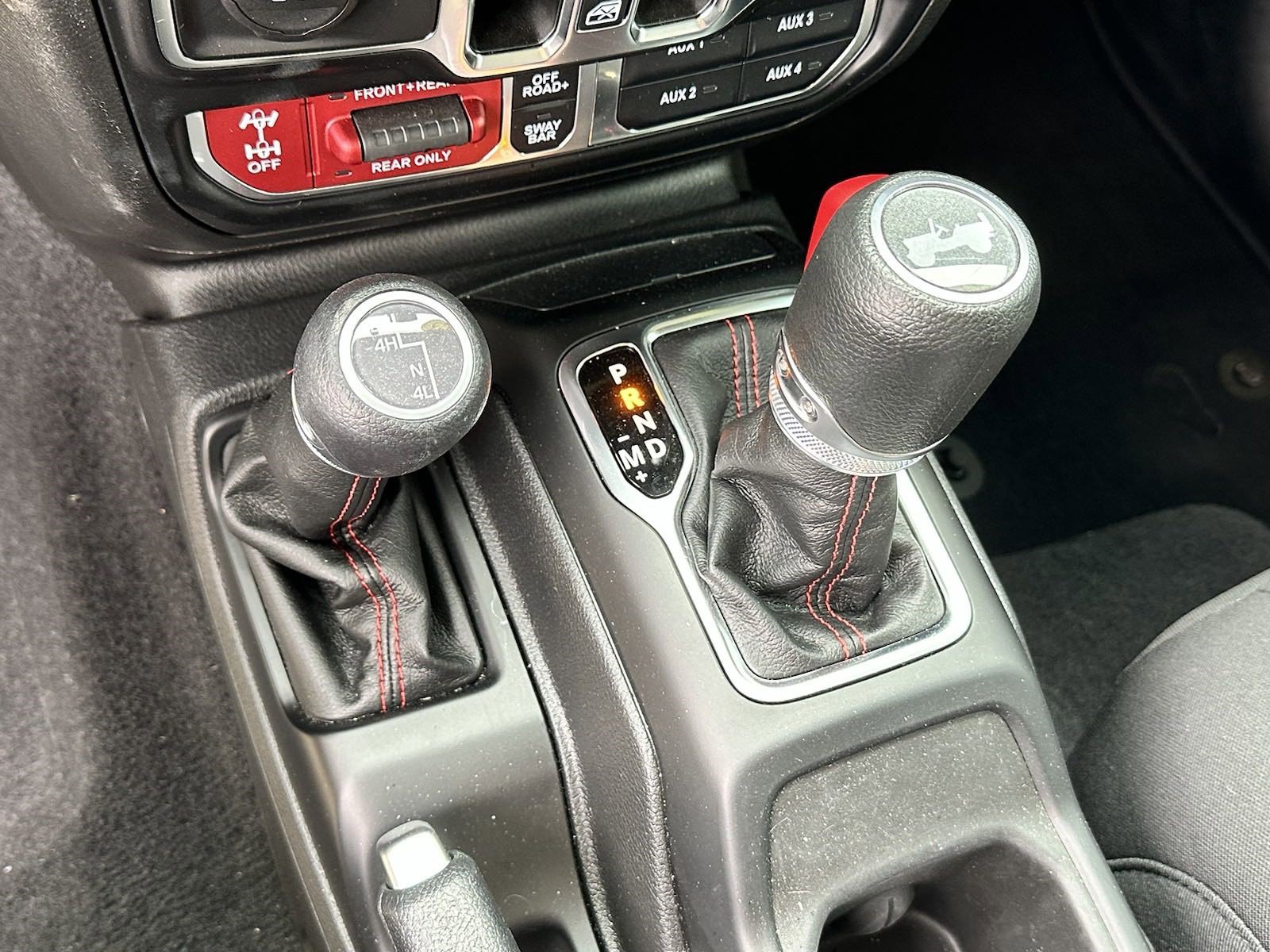 Used 2023 Jeep Wrangler Unlimited Rubicon w/ Cold Weather Group image 24