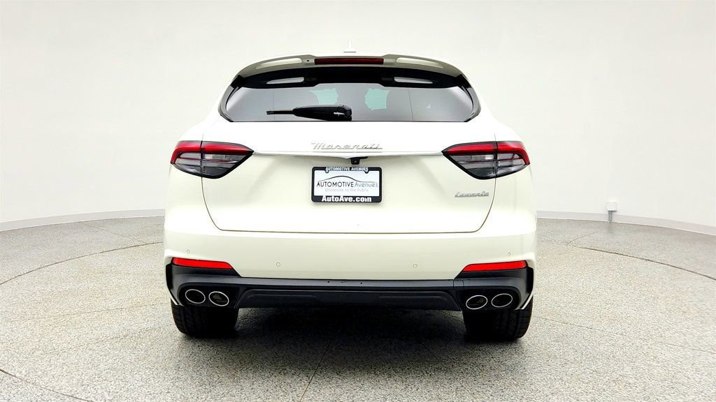 Used 2022 Maserati Levante Modena image 6