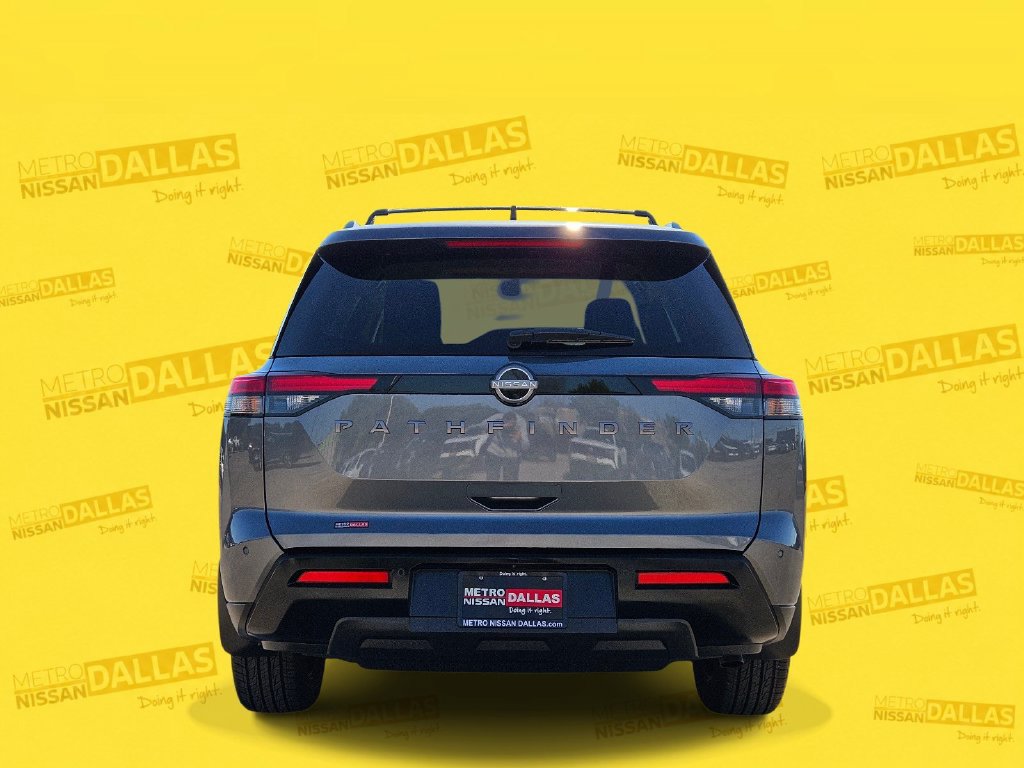Certified 2026 Nissan Pathfinder SV FWD image 4