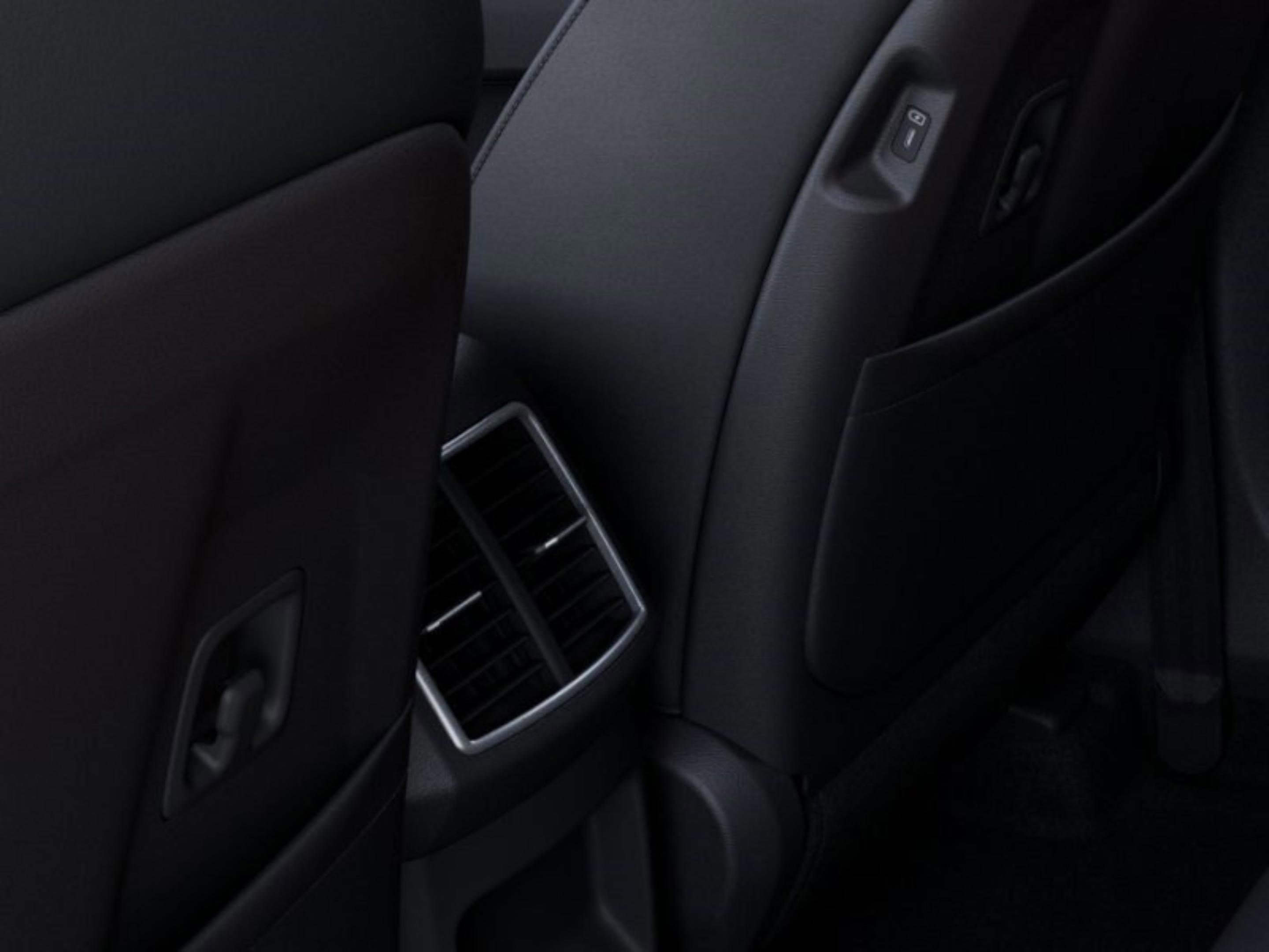 New 2026 Kia Sportage EX image 19