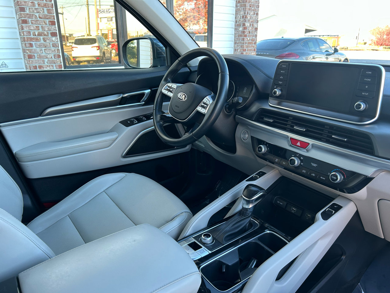 Used 2020 Kia Telluride S image 12