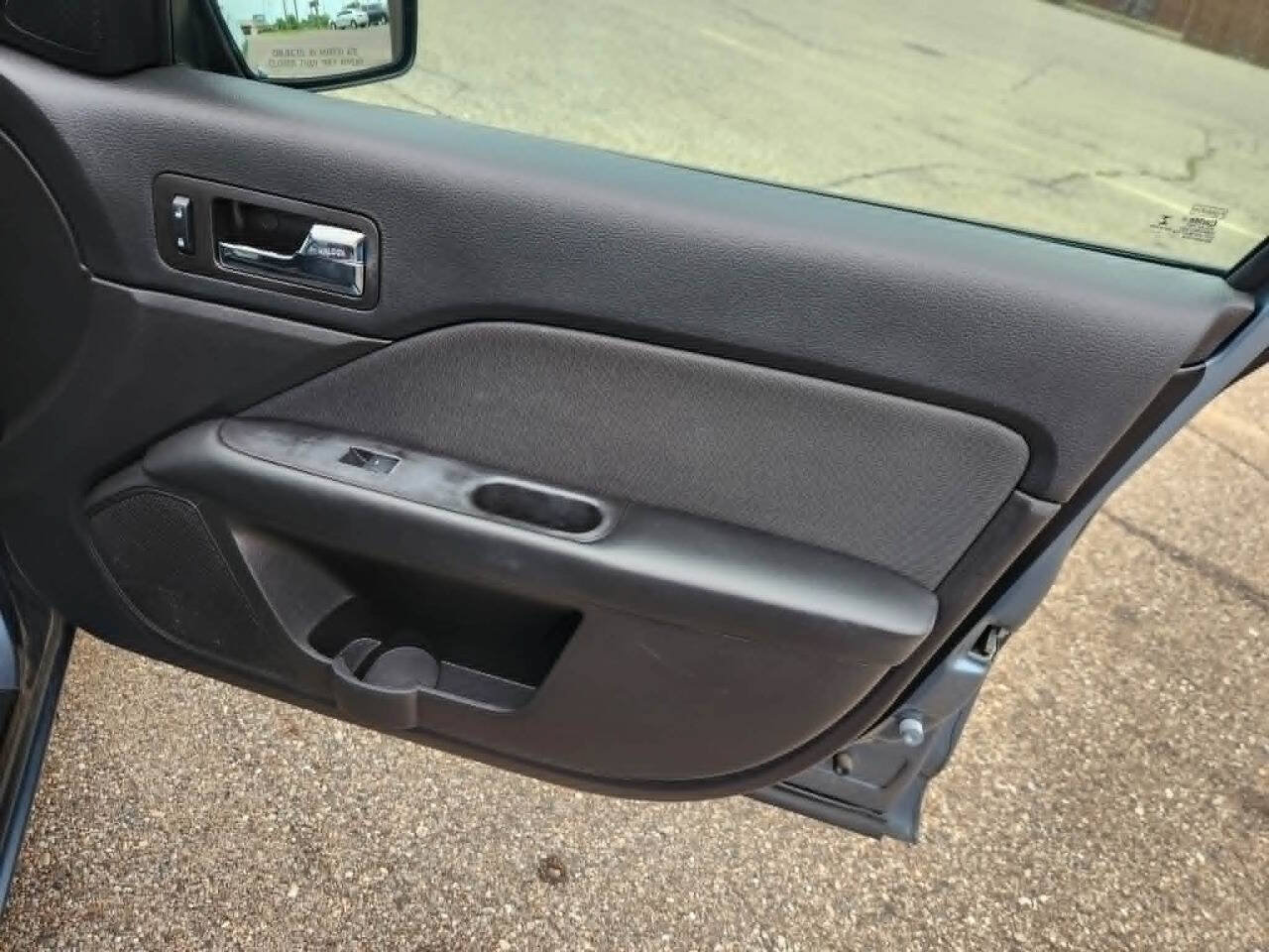 Used 2012 Ford Fusion SE FWD image 17