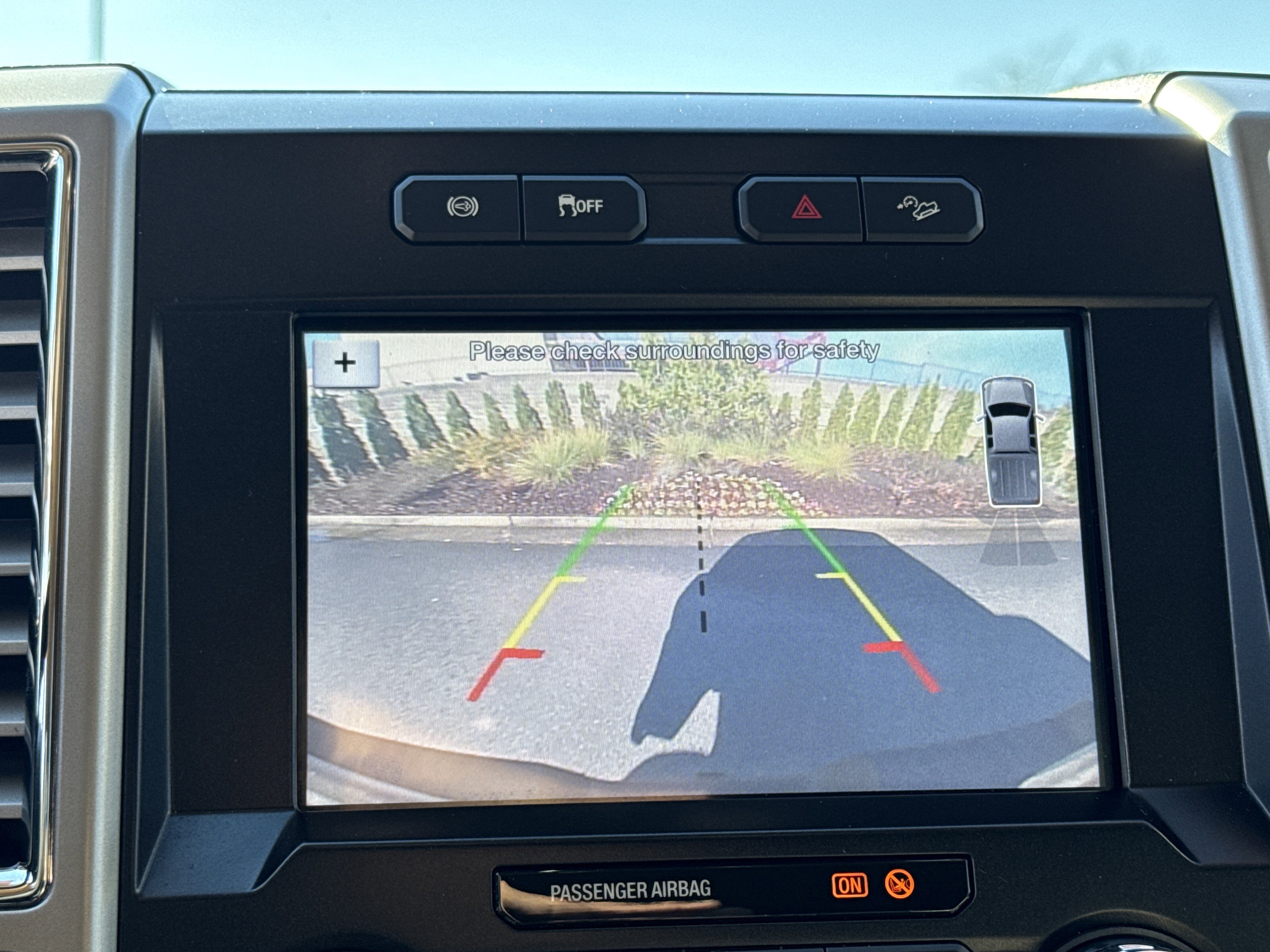 Used 2017 Ford F250 Lariat w/ FX4 Off-Road Package image 24