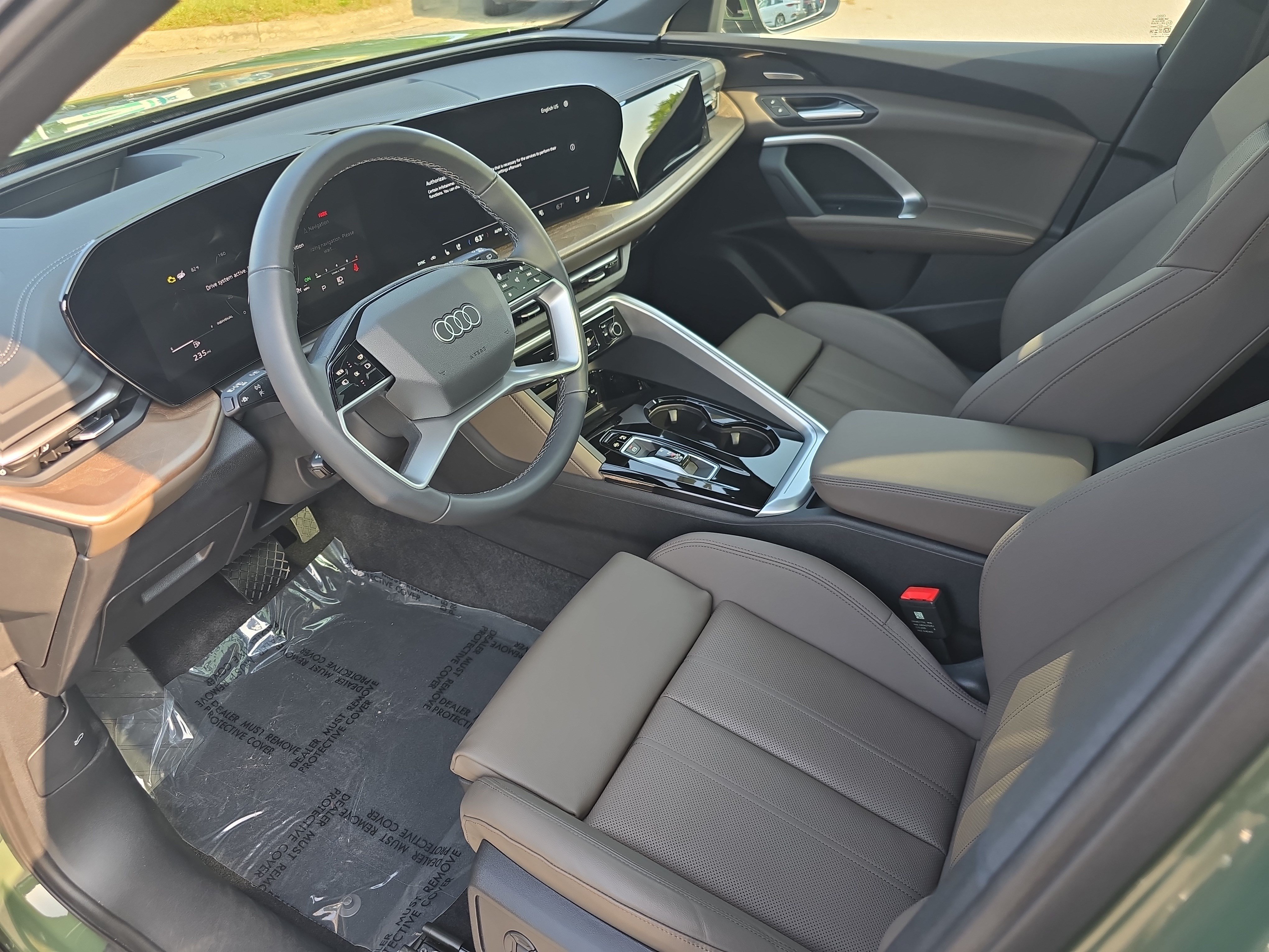 Certified 2025 Audi Q5 Premium AWD/4WD image 15