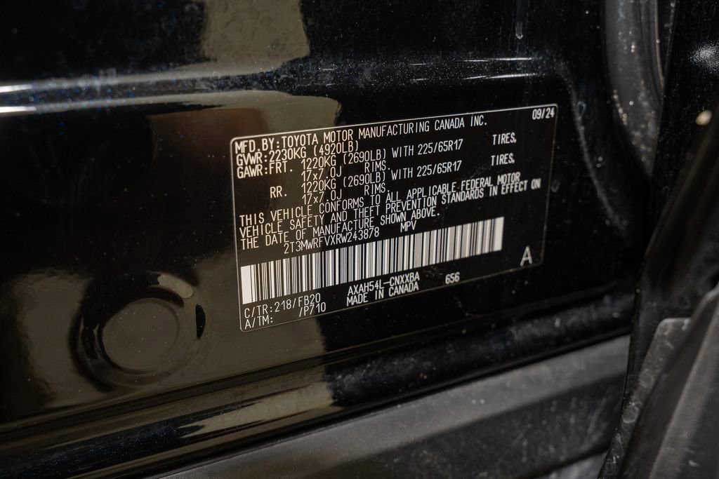 Certified 2024 Toyota RAV4 LE AWD/4WD image 18