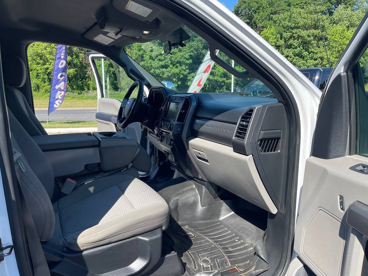 Used 2018 Ford F250 XLT w/ XLT Premium Package AWD/4WD image 34
