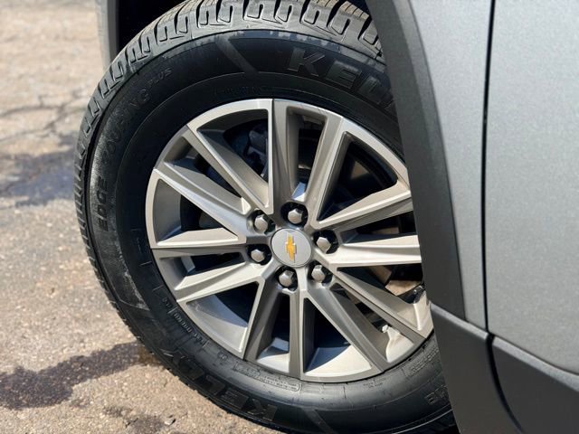 Used 2024 Chevrolet Traverse LT FWD image 28