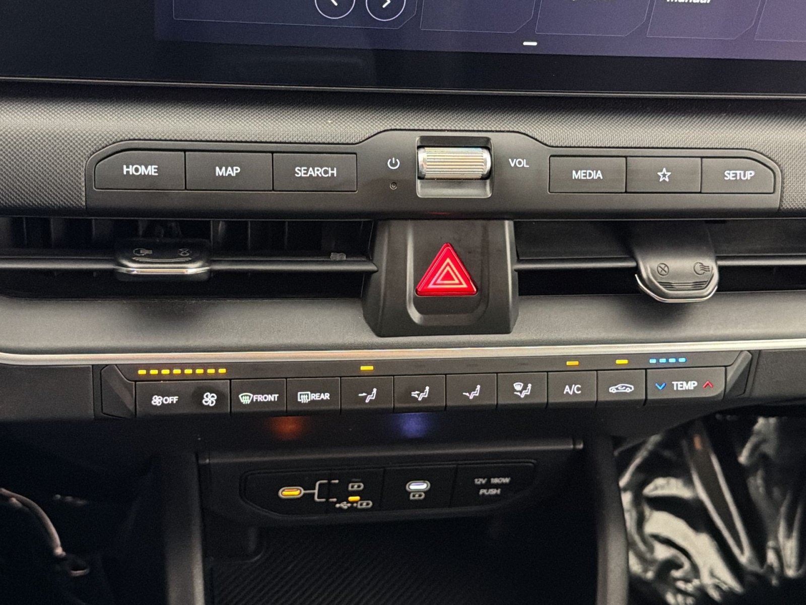 Used 2025 Kia K4 FWD image 20