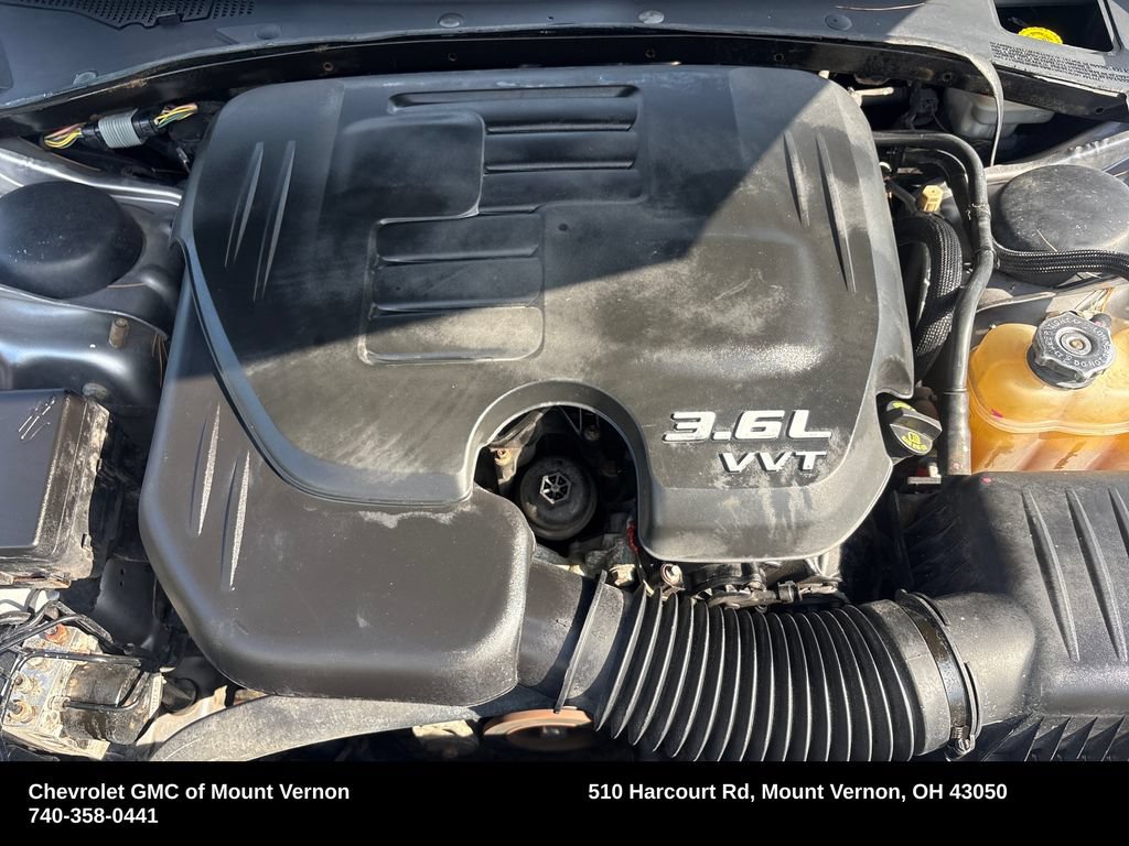 Used 2014 Chrysler 300 S AWD/4WD image 27