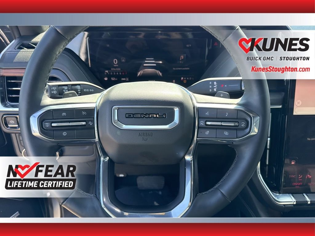 Used 2025 GMC Yukon XL Denali AWD/4WD image 29