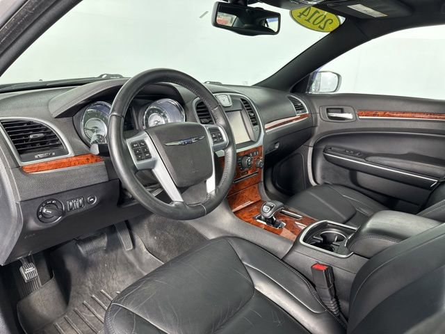 Used 2014 Chrysler 300 RWD image 12