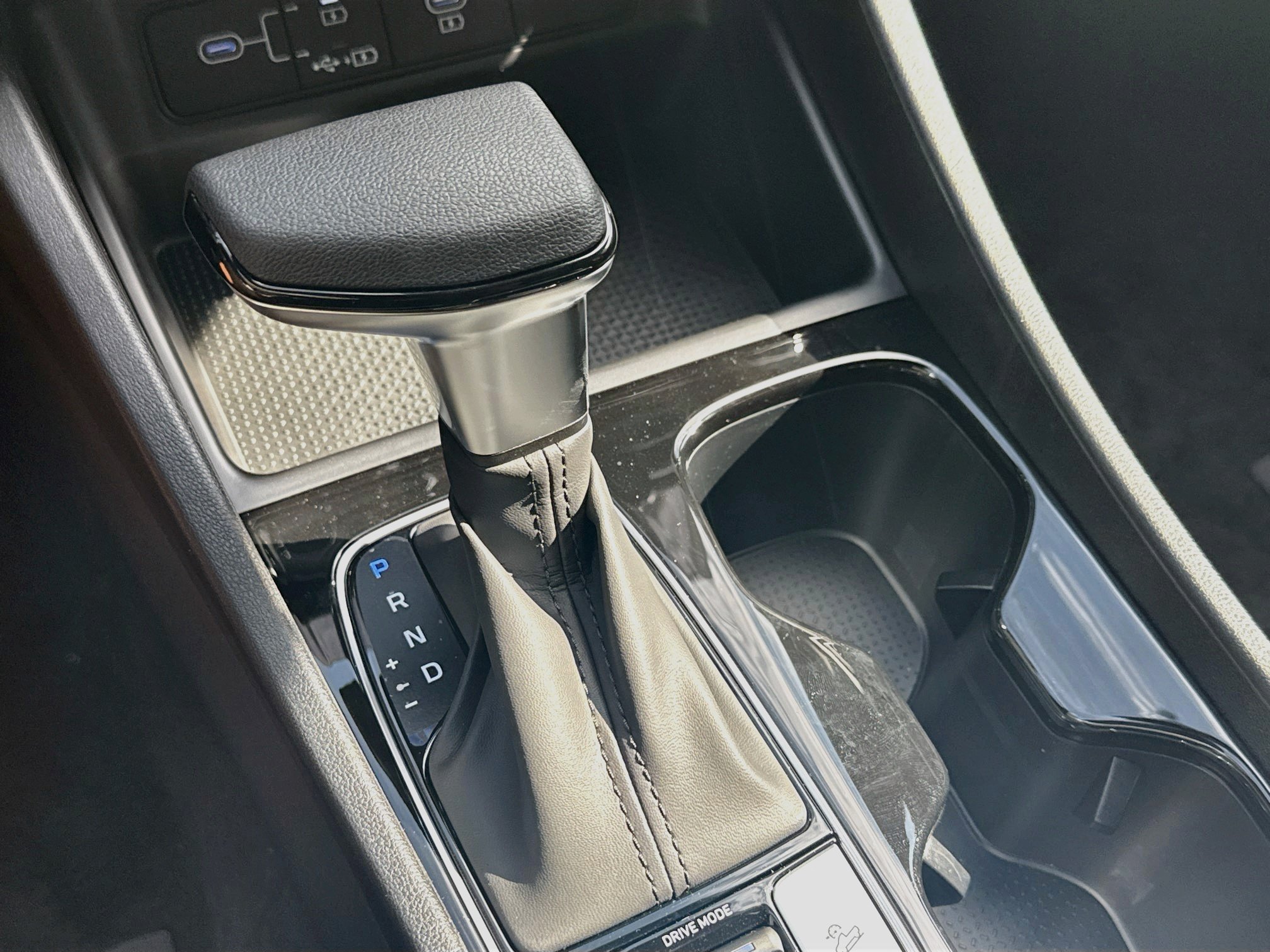 New 2026 Hyundai Santa Cruz SEL FWD image 13