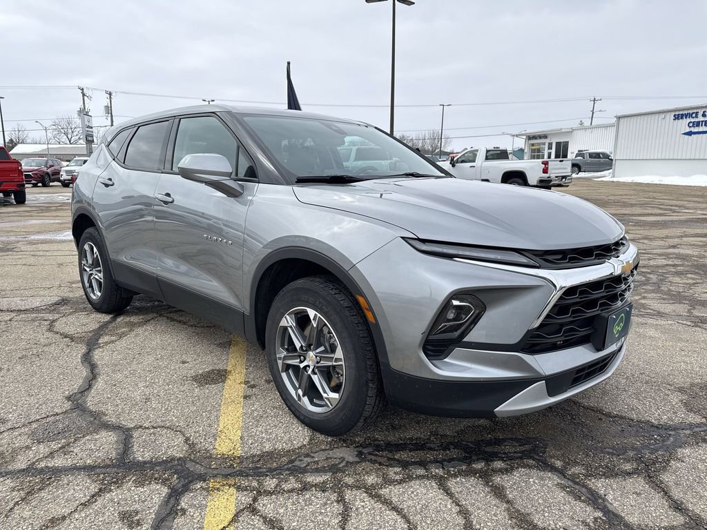 Certified 2023 Chevrolet Blazer LT w/ Driver Confidence Package image 6