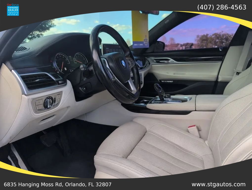 Used 2017 BMW 740i image 14