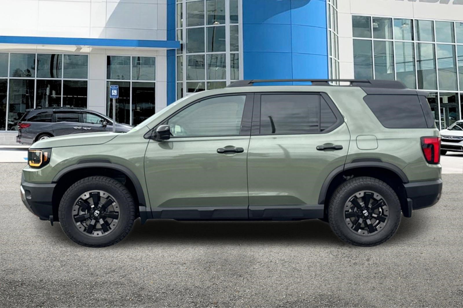 New 2026 Honda Passport TrailSport Elite image 2
