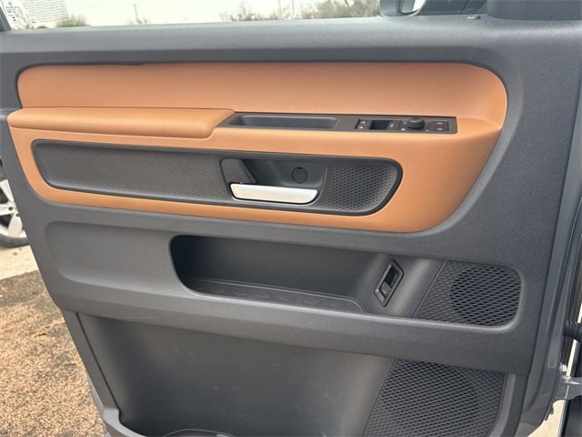 New 2025 Volkswagen ID. Buzz Pro S image 20