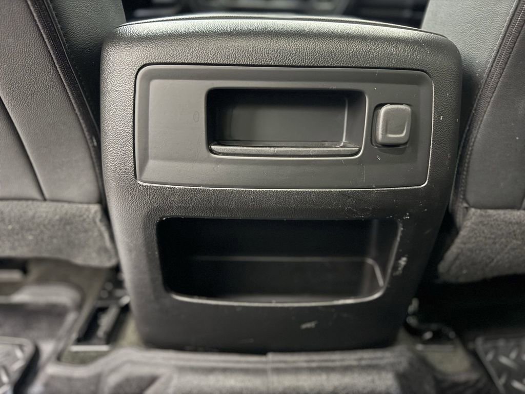 Used 2018 Chevrolet Silverado 2500 LTZ image 22