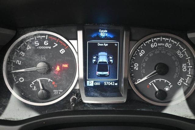 Used 2023 Toyota Tacoma SR5 AWD/4WD image 10