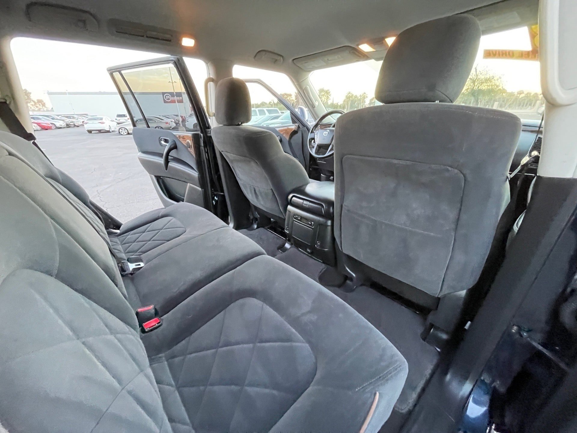 Used 2018 Nissan Armada SV w/ Driver Package AWD/4WD image 24