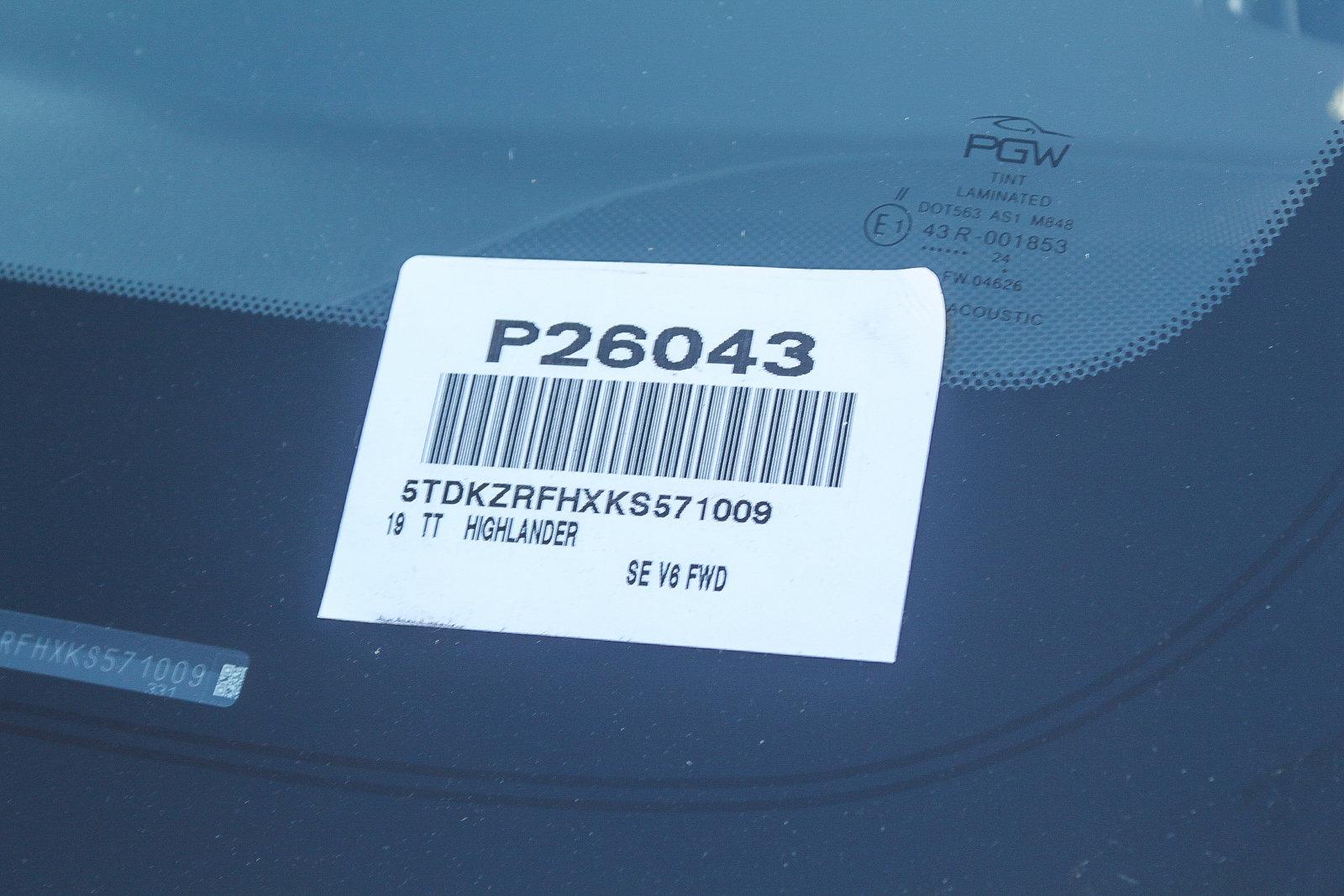 Used 2019 Toyota Highlander SE image 31