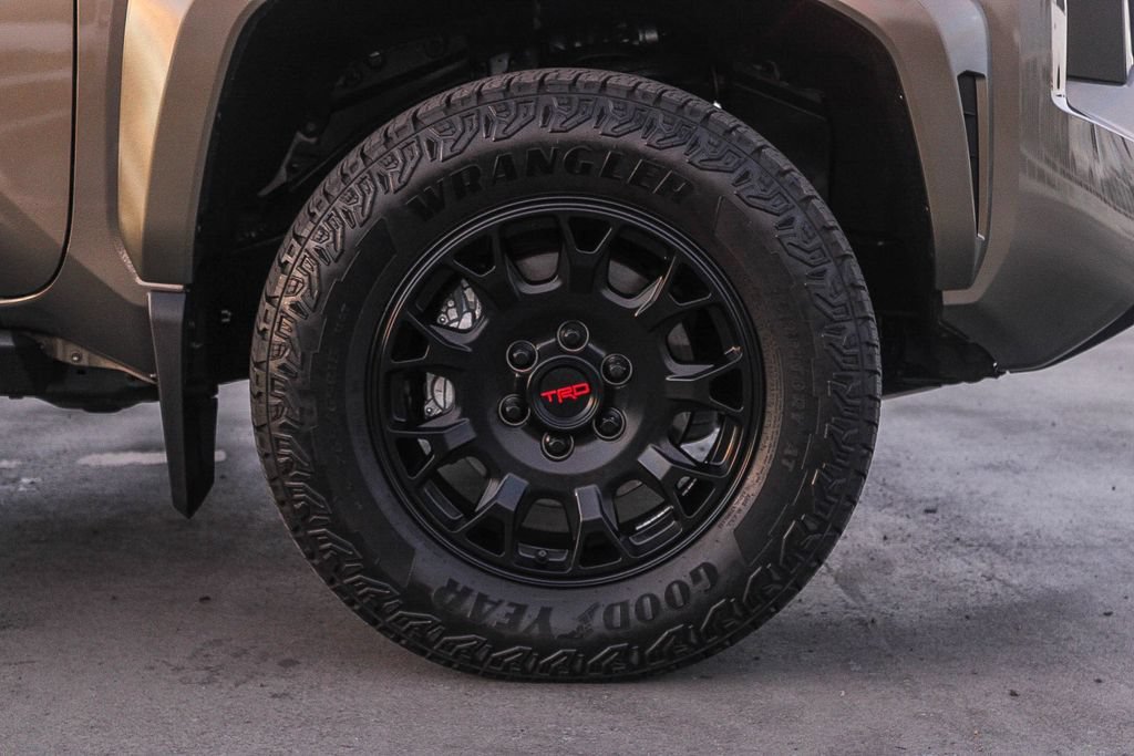Used 2026 Toyota Tacoma TRD Sport RWD image 11