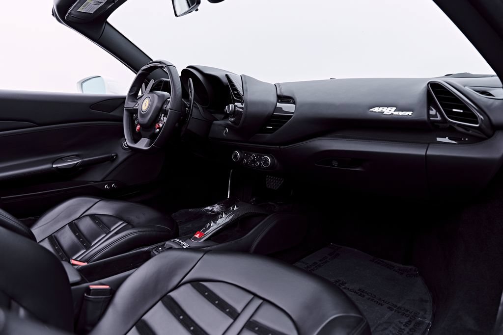 Used 2019 Ferrari 488 Spider RWD image 58