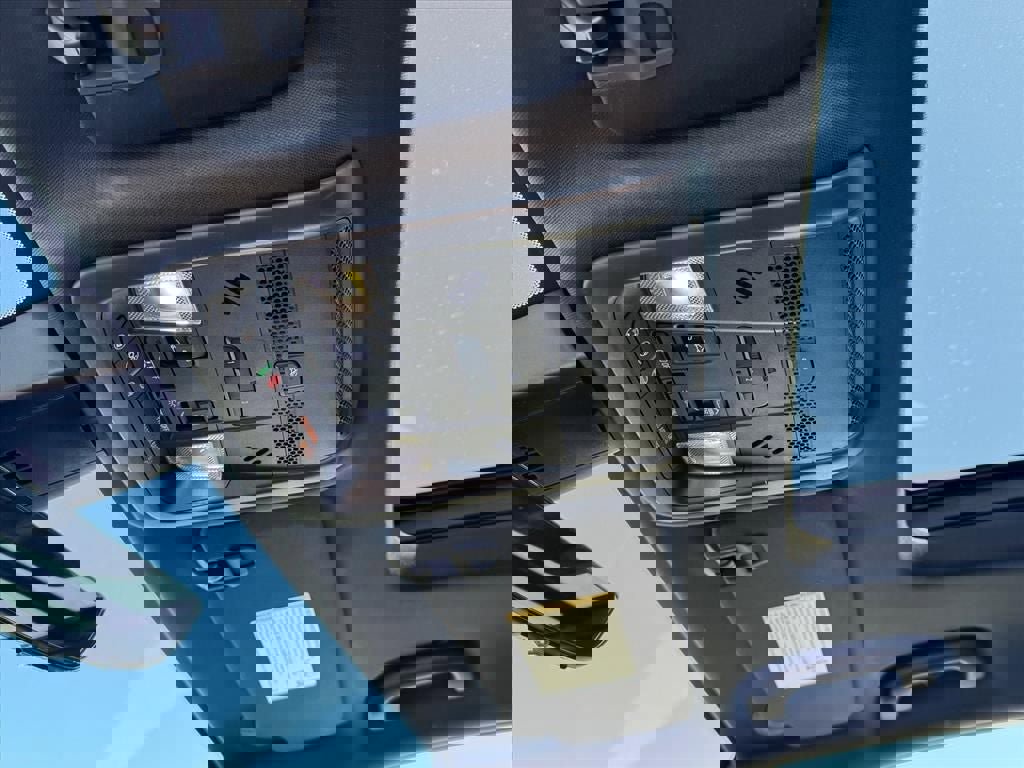 Used 2020 Cadillac XT6 Premium Luxury image 28