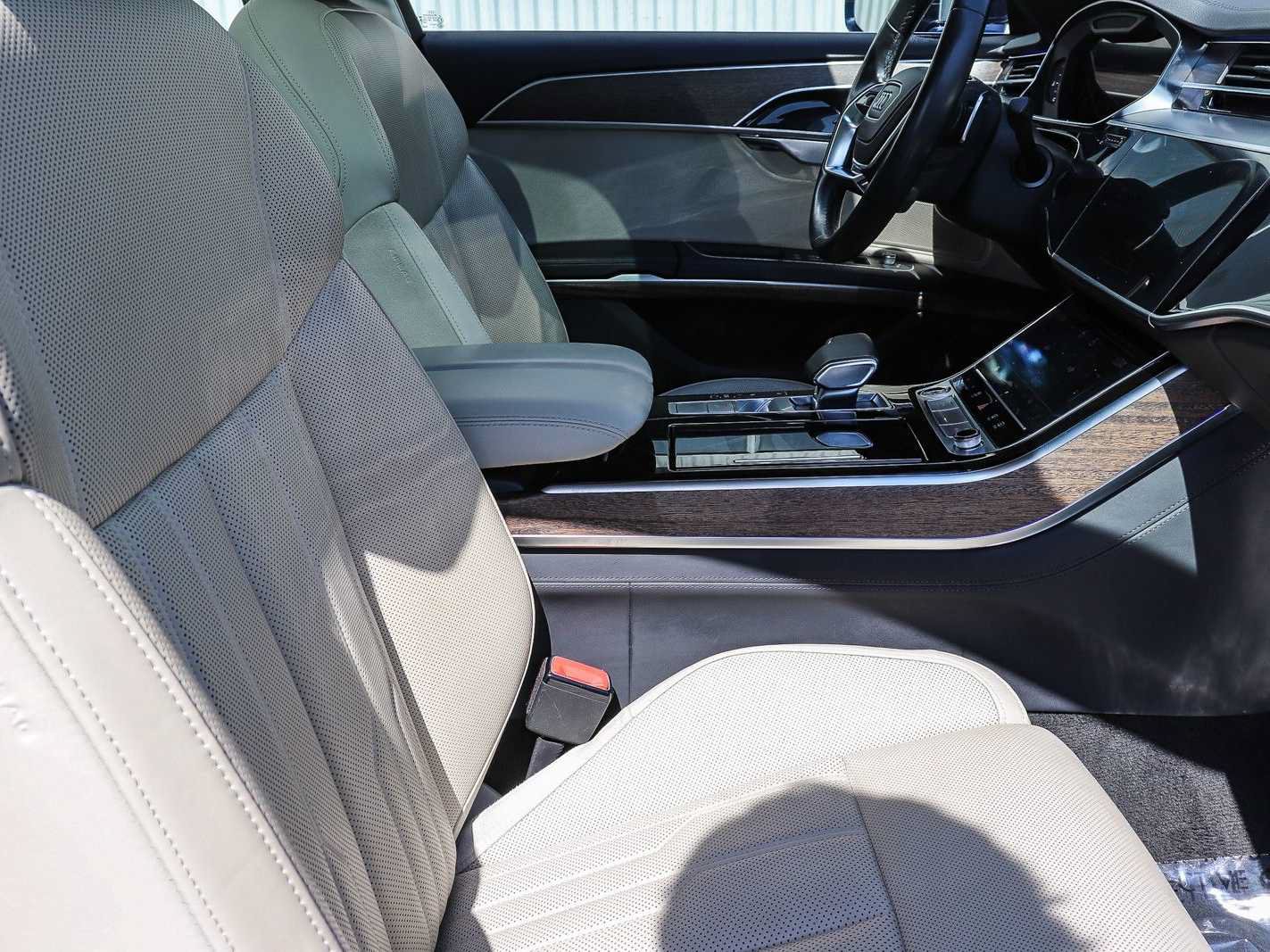 Used 2022 Audi A8 L 3.0T AWD/4WD image 18