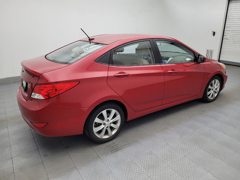 Used 2014 Hyundai Accent GLS w/ Option Group 2 FWD image 10