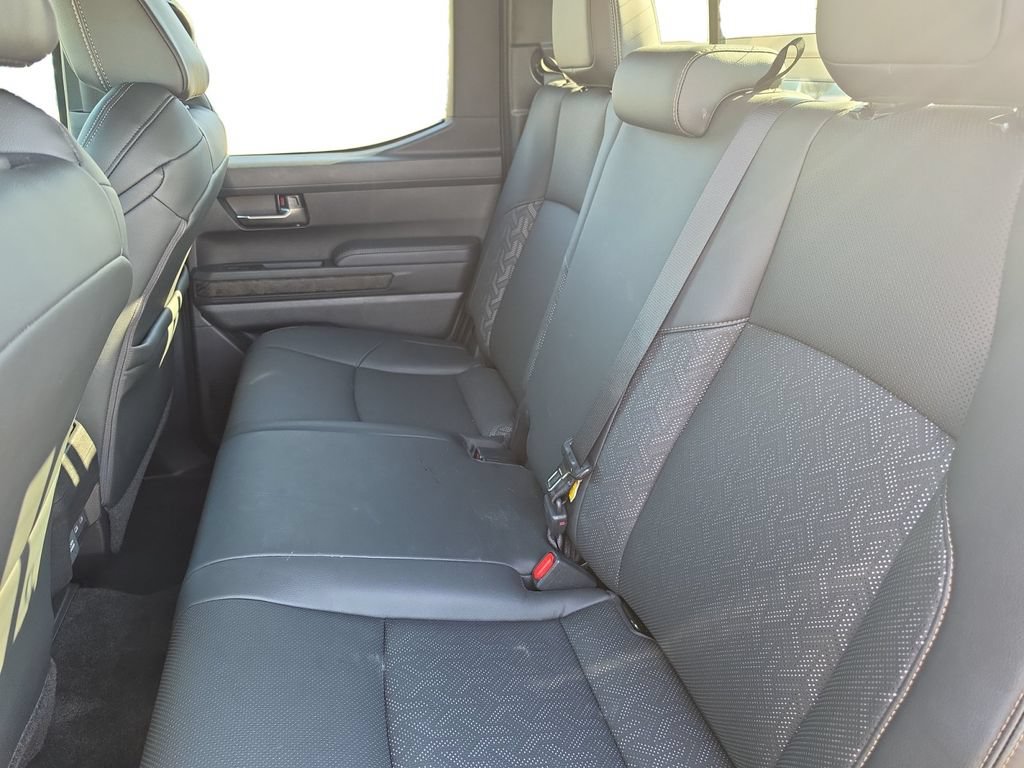 Used 2025 Toyota Tacoma Limited AWD/4WD image 15