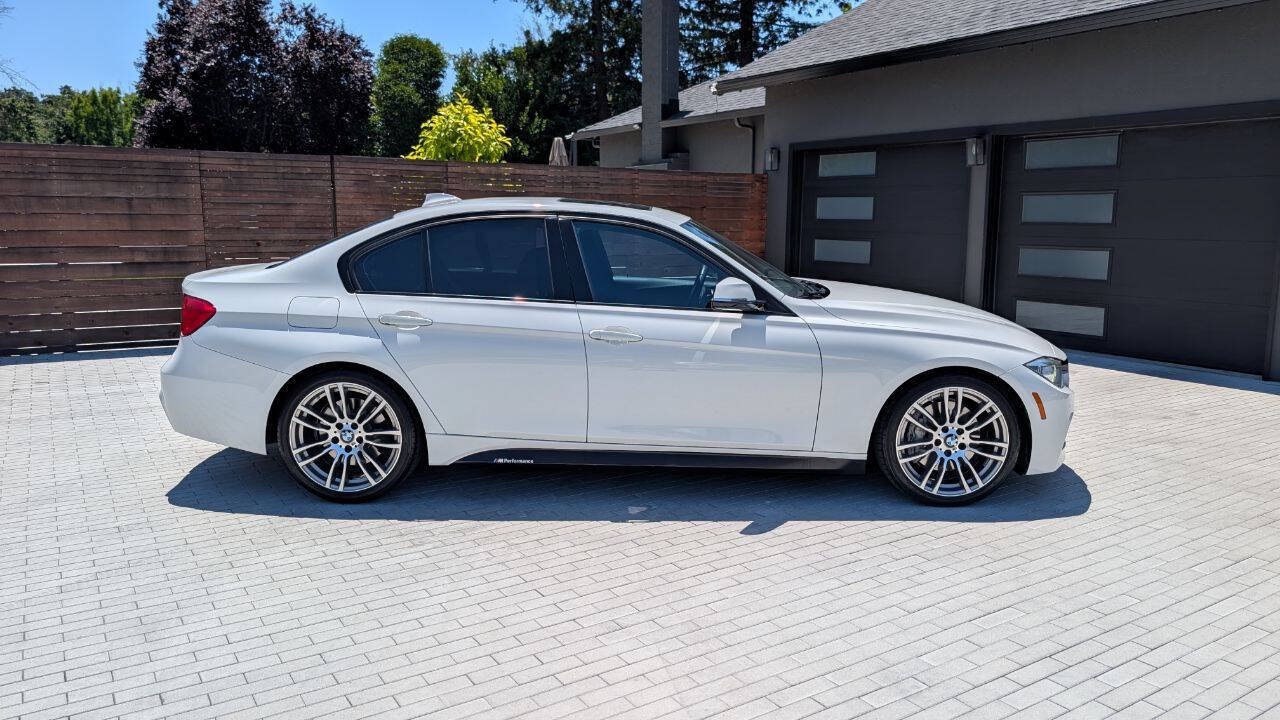 Used 2013 BMW 335i Sedan RWD image 2