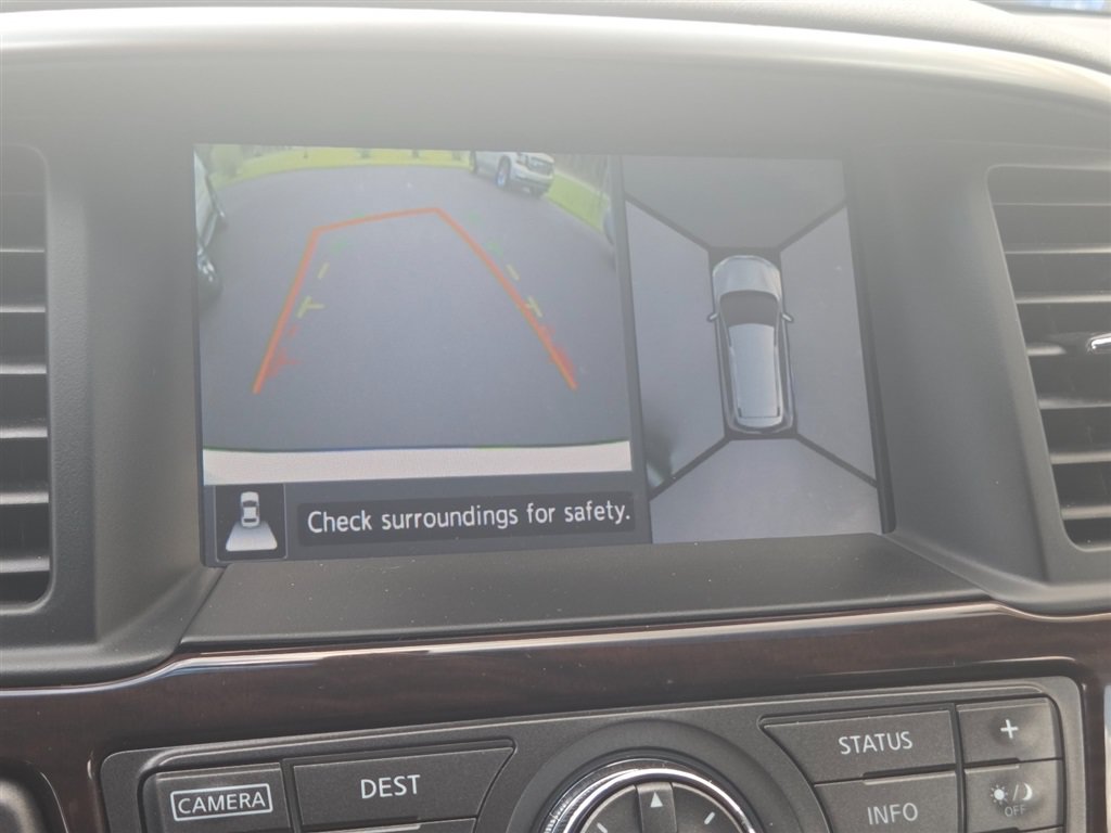 Used 2014 Nissan Pathfinder Platinum w/ Platinum Premium Package AWD/4WD image 18