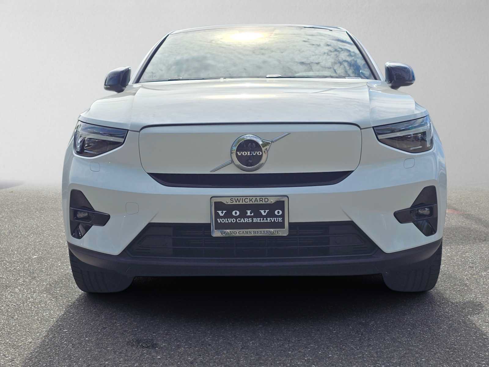 Certified 2023 Volvo C40 P8 Recharge Ultimate AWD/4WD image 9