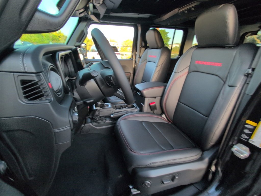 New 2026 Jeep Wrangler Unlimited Rubicon w/ Safety Group image 6