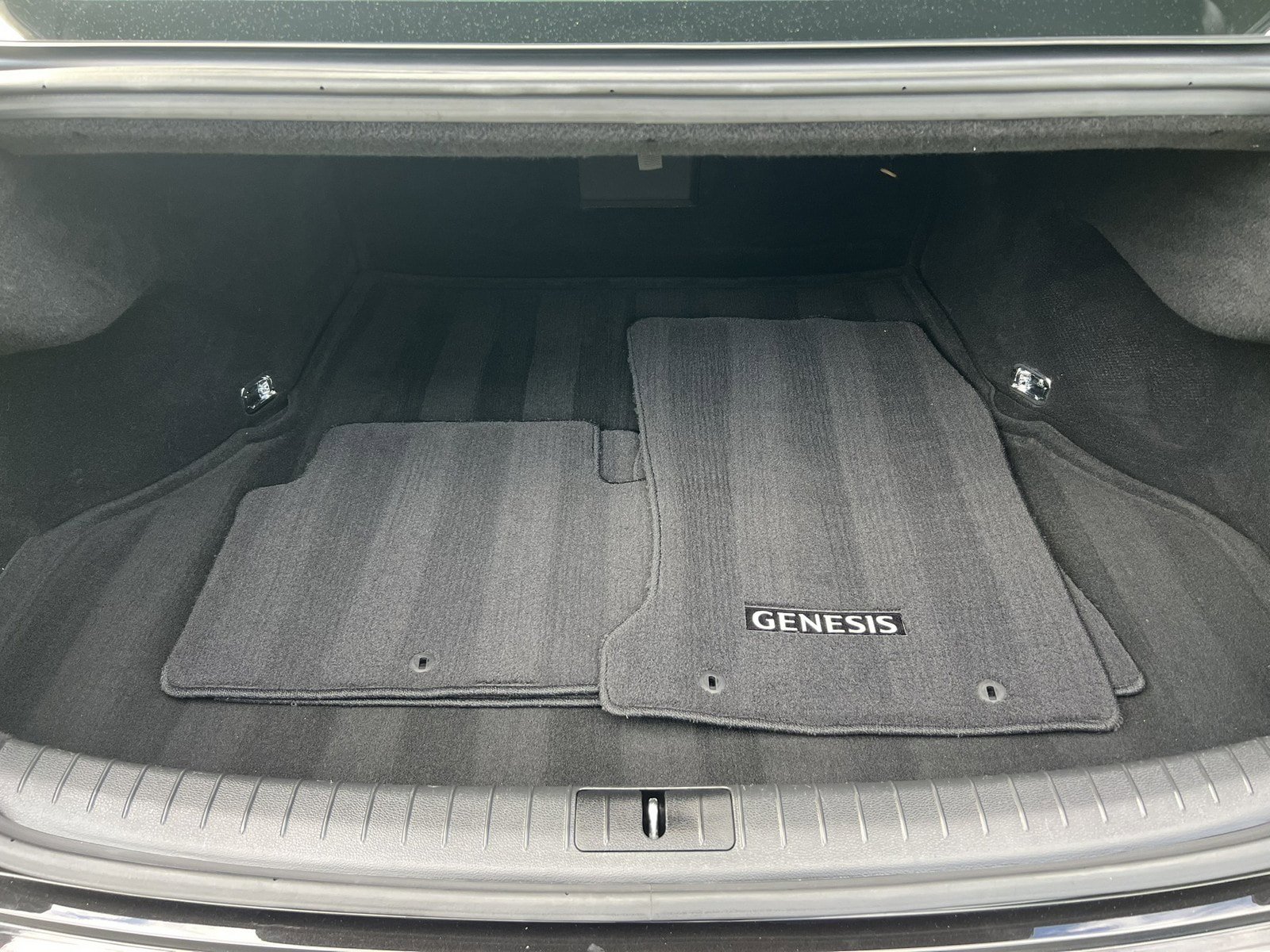 Used 2019 Genesis G80 3.8 w/ Sport Package 02 AWD/4WD image 25