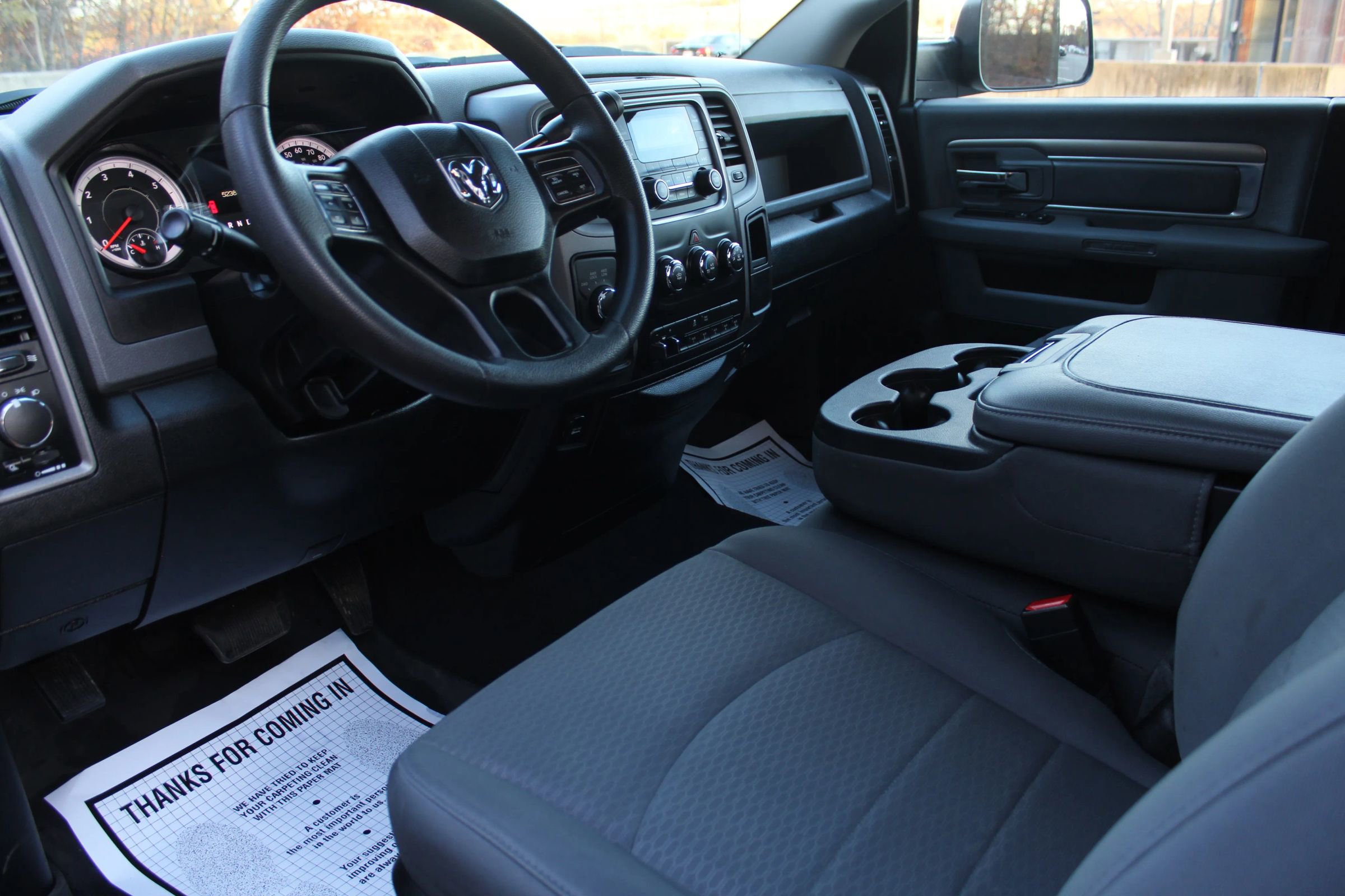 Used 2017 RAM 3500 Tradesman w/ Chrome Appearance Group image 11