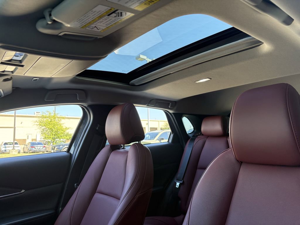 Used 2025 MAZDA CX-30 AWD 2.5 S w/ Preferred Package image 22